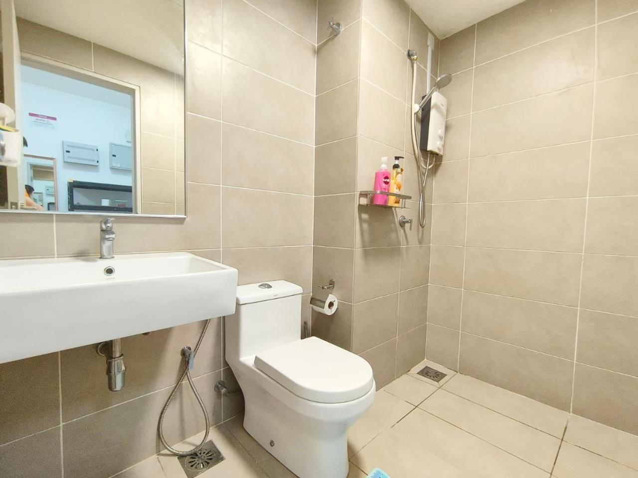 Cozy Mrt-Linked Unit, Dsara Sentral Sovo #Ds1 Sungai Buloh Exterior photo